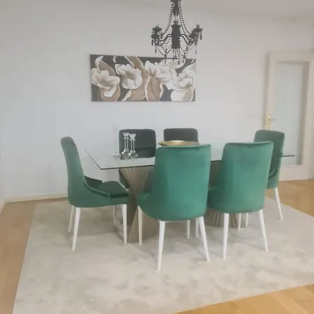 Luxury - * Lizbona